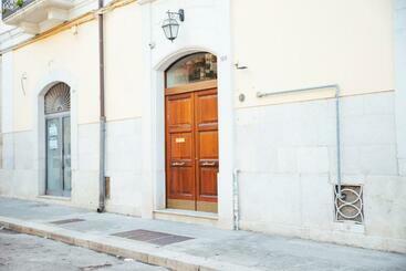 تختخواب و صبحانه Palazzo De Brado