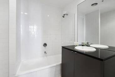 아파트 Anchor On Collins