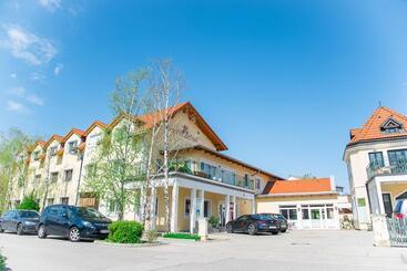 住宿加早餐  Der Winzerhof