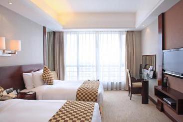 هتل Fortune International Holiday