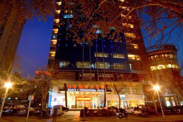 Otel Maple International