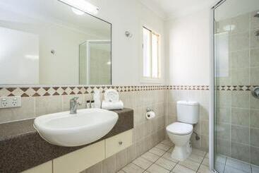 هتل Martinique Whitsunday Resort