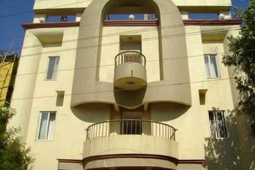 فندق Sunny Midtown