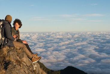 호텔 The Riverside Inn