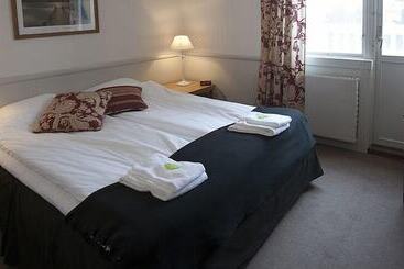 Insjöns Hotell