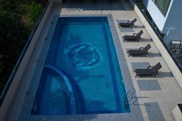 اقامتگاه Mpt Kalchuri Residency, Jabalpur