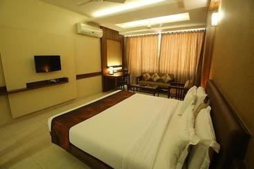 اقامتگاه Mpt Kalchuri Residency, Jabalpur