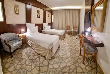 בית מלון כפרי Jiwar Al Madina