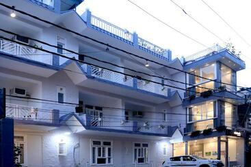 ホテル Chakrah By Hermitage Rishikesh