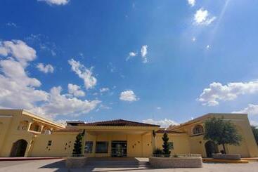 فندق Las Misiones