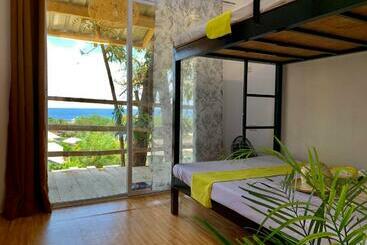 تختخواب و صبحانه Casita Lodge Kubo