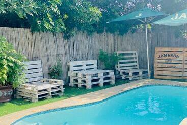 住宿加早餐  Comfort Zone Bnb