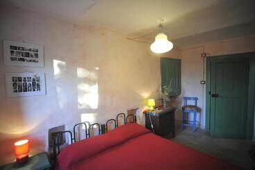 住宿加早餐  Chevalier Claudio