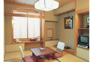 Otel Wakaba Ryokan / Vacation Stay 29372