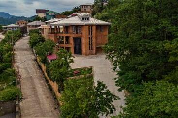 بنسيون Mango S Guesthouse