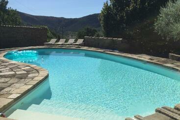 민박 Chambre D Hôtes Les Cerisiers