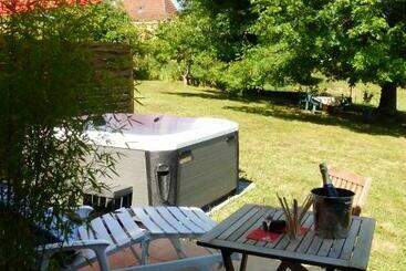 ベッドアンドブレックファースト L Orée Du Bois