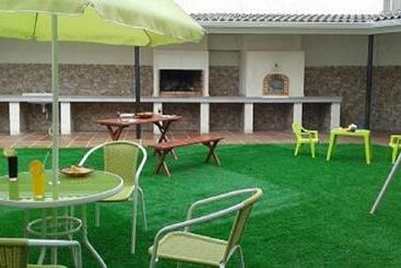 Пансион Casa El Lince De Granadilla, Norte Provincia Cáceres, Wifi, Parque Infantil, Hidromasaje, Garaje, La