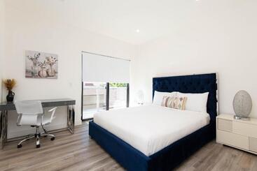 Regency Modern Apartments