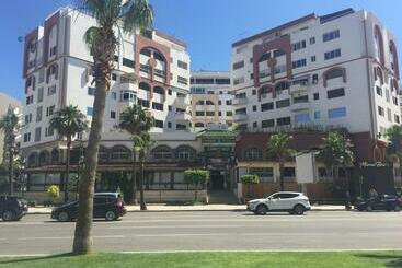 استراحتگاه Complexe Jardins Andalouse