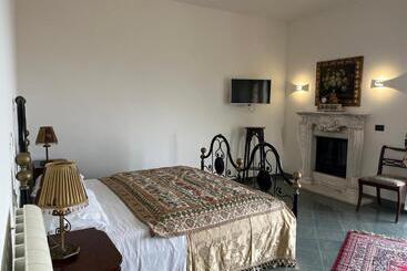 פנסיון Residenza Domus Aurea Tropea  Vista Mare