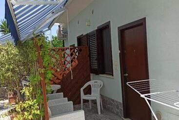 تختخواب و صبحانه Tempio Degli Dei