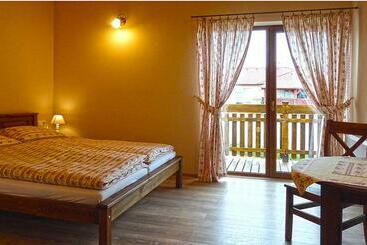 פנסיון Penzión Thamasy