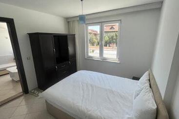 アパートホテル Oğuz Apart