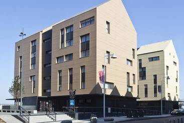 هتل آپارتمان All Suites Appart Hôtel Dunkerque