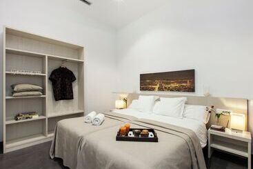 Aspasios Rambla Catalunya Apartments