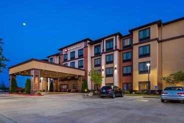 فندق Best Western Plus Tupelo Inn & Suites