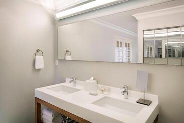 호텔 Courtyard Palo Alto Los Altos