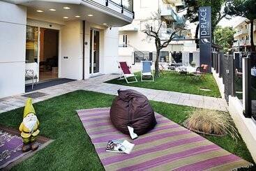 D Place Hotel & Suite