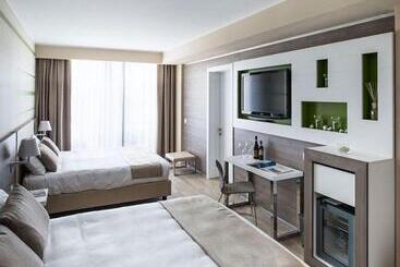 فندق Enjoy Garda