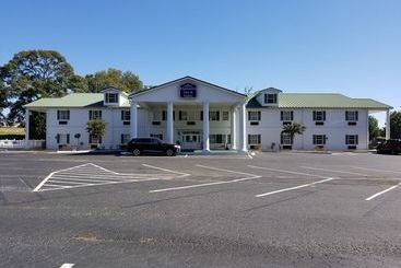 فندق Plantation Inn & Suites Jackson