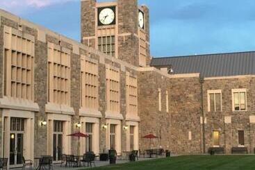 فندق The Inn At Virginia Tech  On Campus