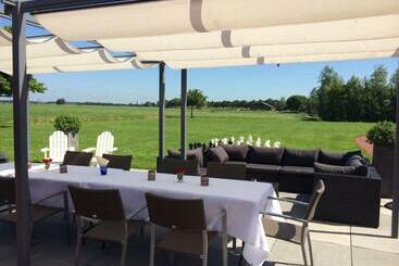 צימר The Waverly House