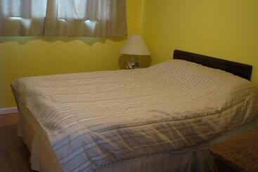 Fireflies Bed & Breakfast