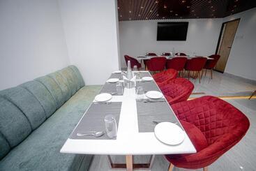 فندق Pearl Courtyard