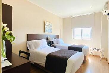 Hotel Plaza Cienfuegos