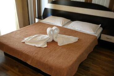 بنسيون Green House 1