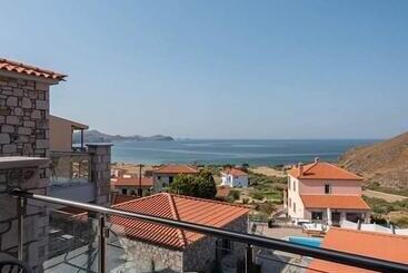 پانسیون Lithoessa Luxury Apartments