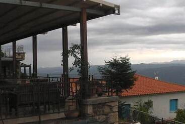 Отель Taygetos Balcony