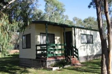 בית מלון כפרי Bonnie Doon Caravan Park