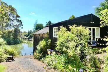 בית מלון כפרי Pagoda Lodge
