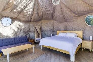 בית מלון כפרי Tammah Yellowstone Glamping