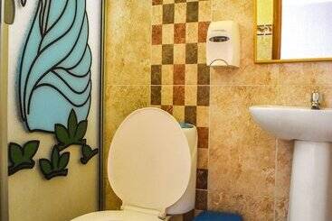 بنسيون Hostal R. Williams