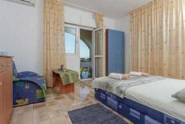 בית מלון כפרי Beautiful Double Bed Room With Balcony And Sea View
