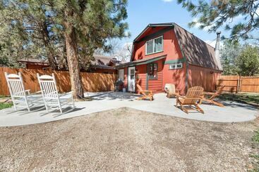 별장 The Burro Barn