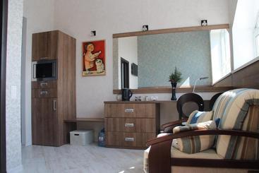 호텔 Apartments Karamel Ip Kurtukov V.a